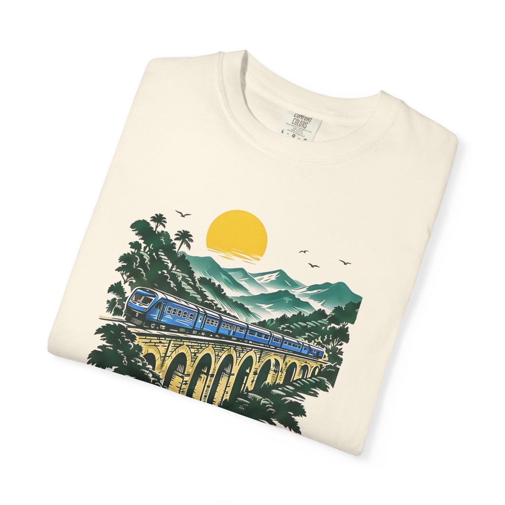 Sri Lanka Nine Arch Bridge Unisex T-Shirt Vintage Railway Tee