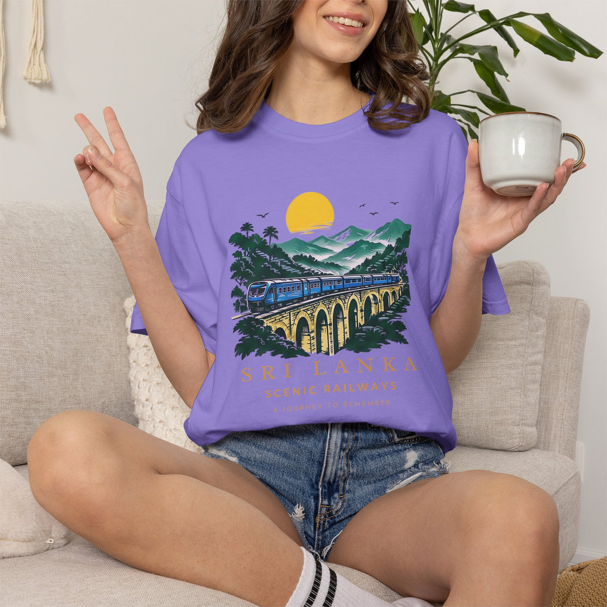 Sri Lanka Nine Arch Bridge Unisex T-Shirt Vintage Railway Tee